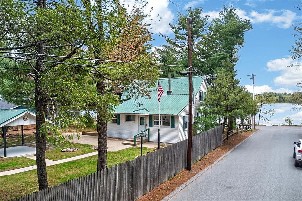 Primary listing photo