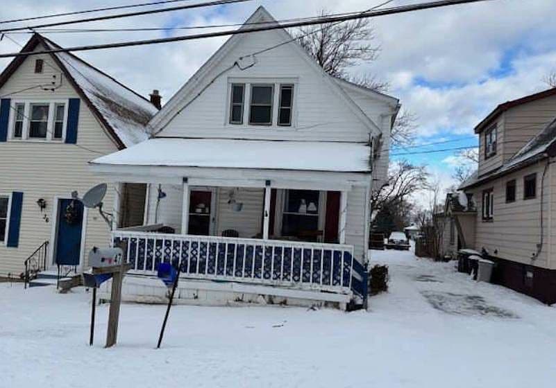 Primary listing photo