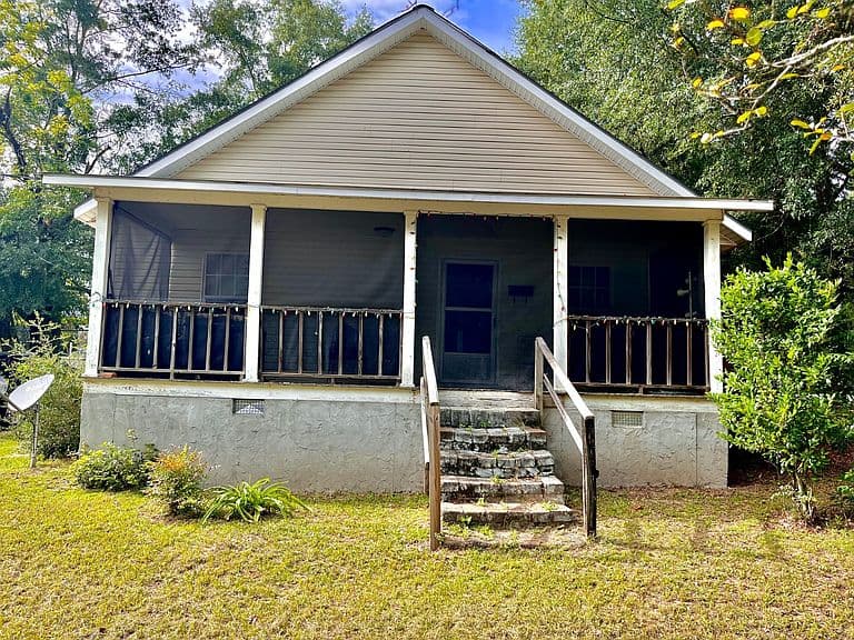 Listing photo
