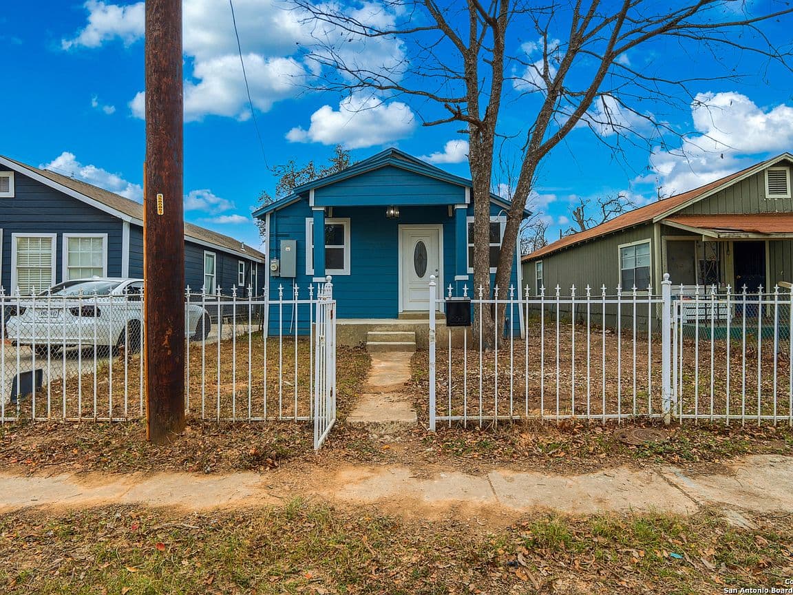 Primary listing photo