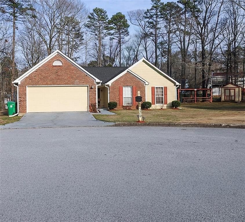 Primary listing photo