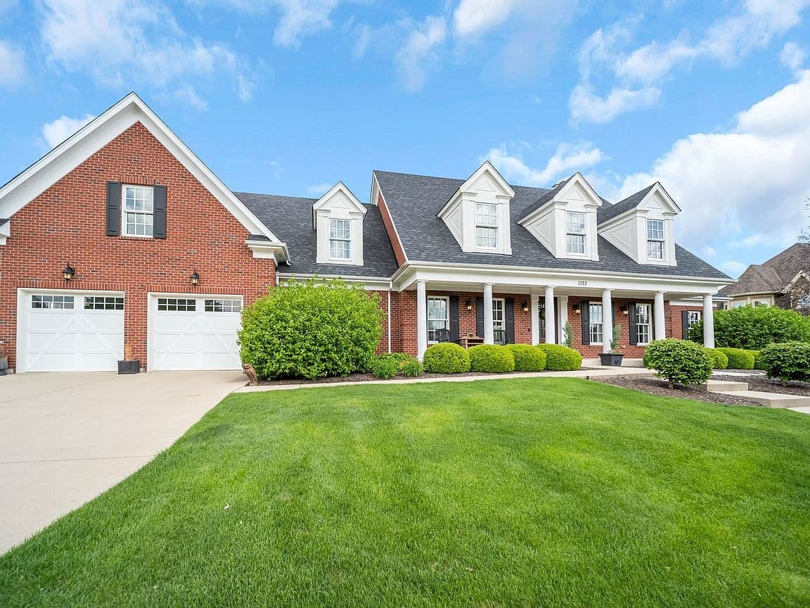 Primary listing photo