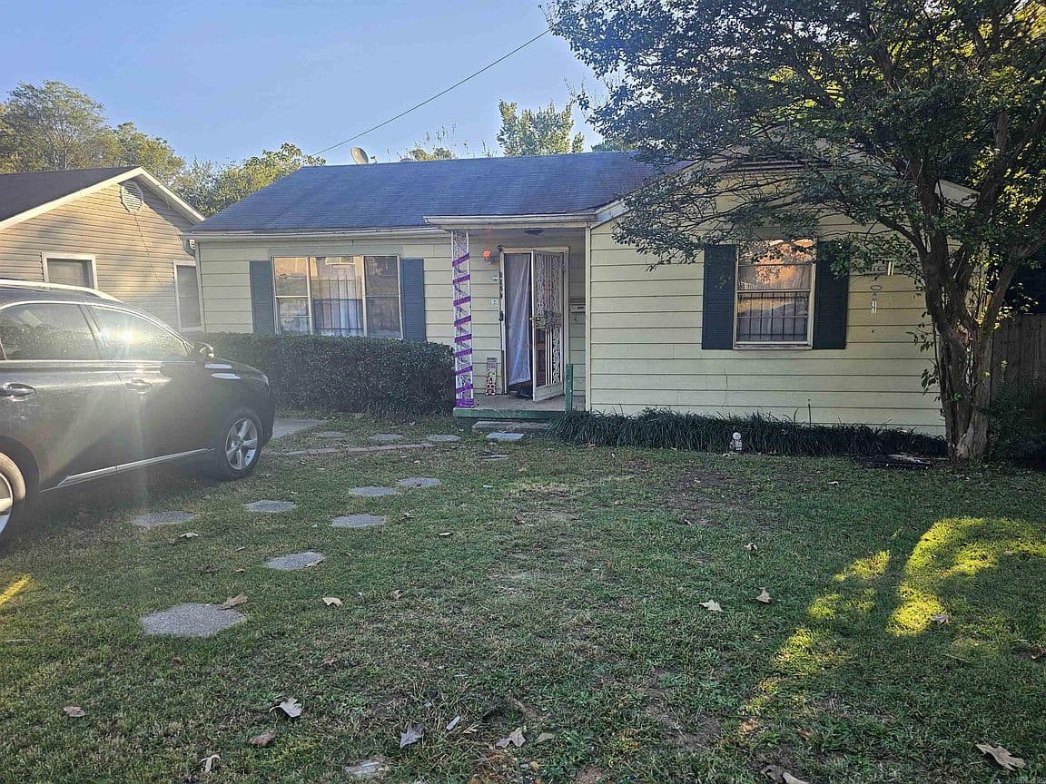 Primary listing photo