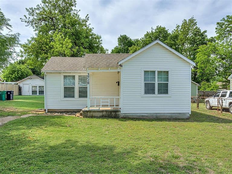 Listing photo 4