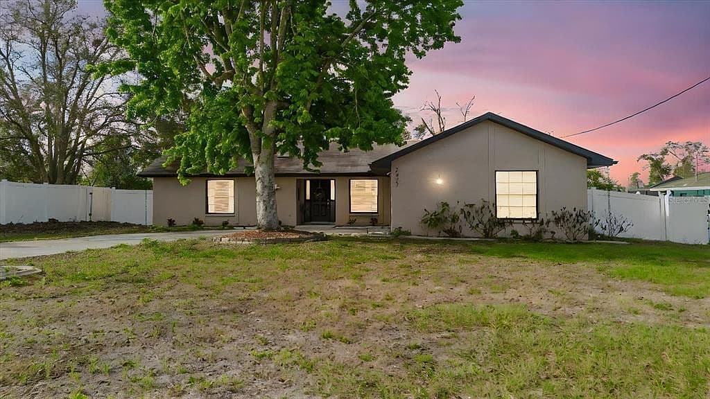 Primary listing photo