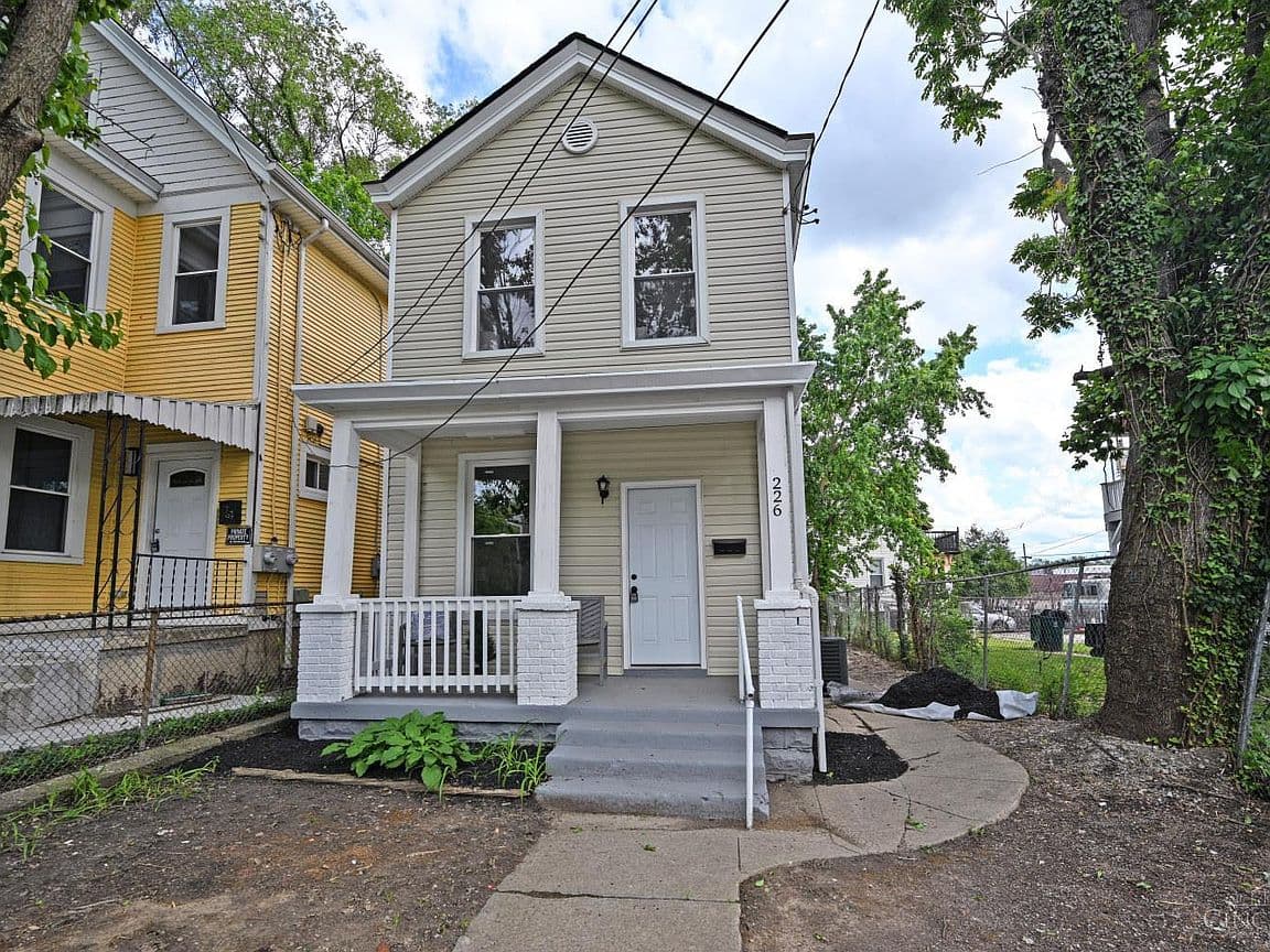 Primary listing photo