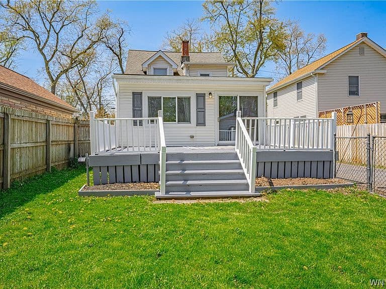 Listing photo 5