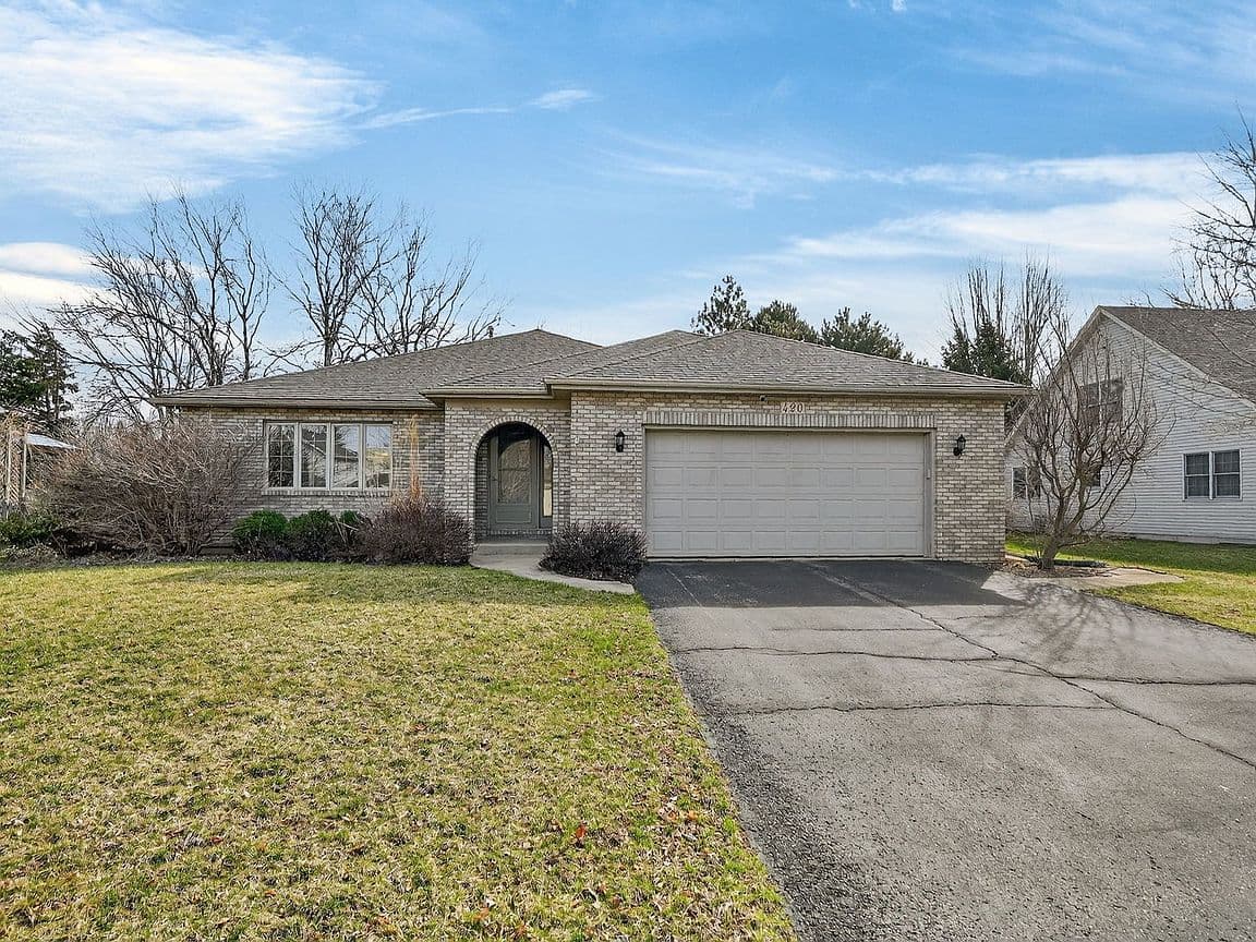 Primary listing photo