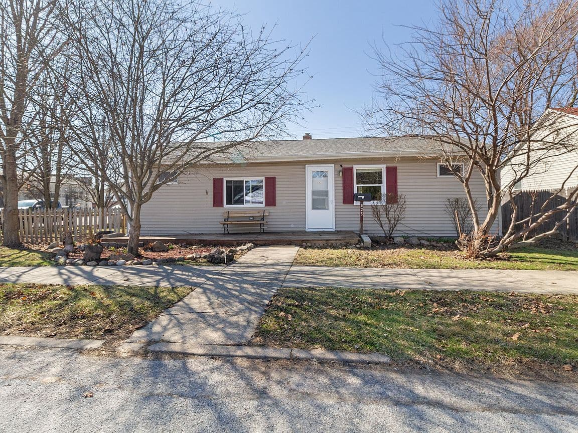 Primary listing photo