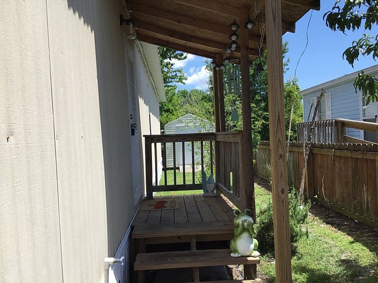Listing photo 4