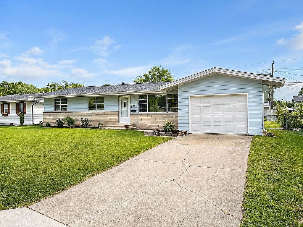 Primary listing photo