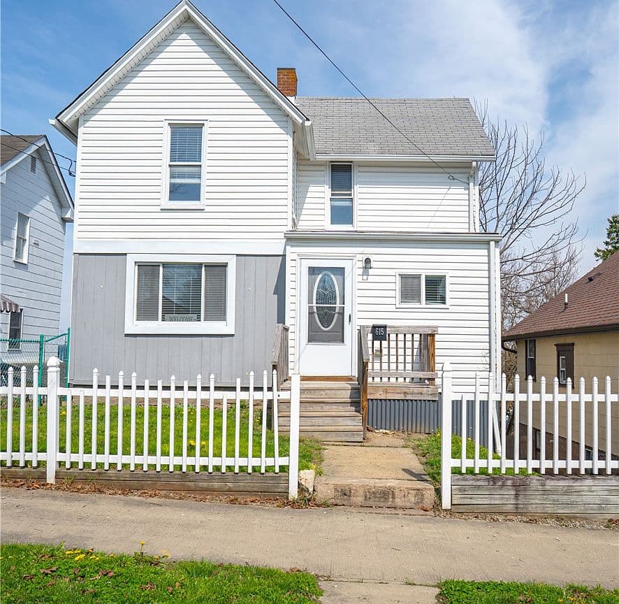 Primary listing photo