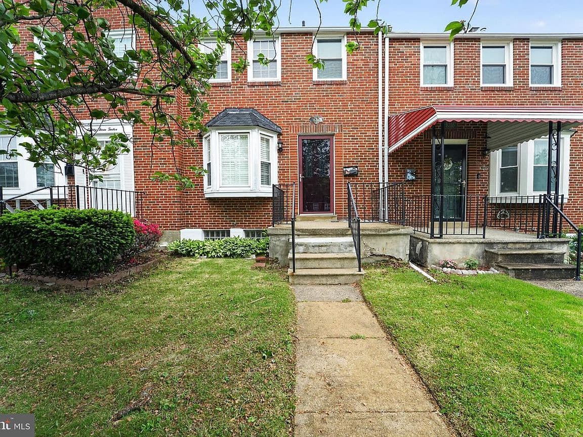 Primary listing photo