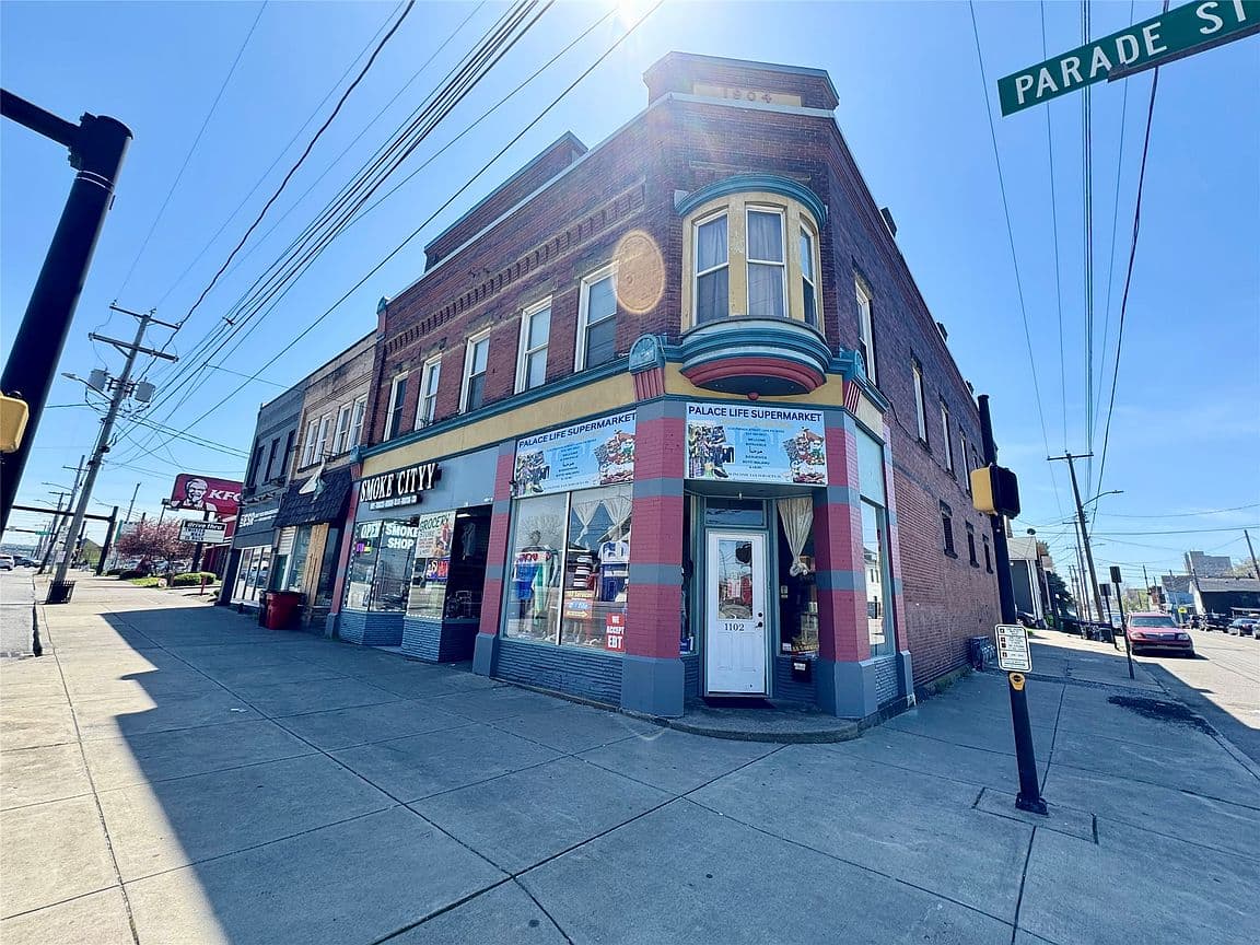 Primary listing photo