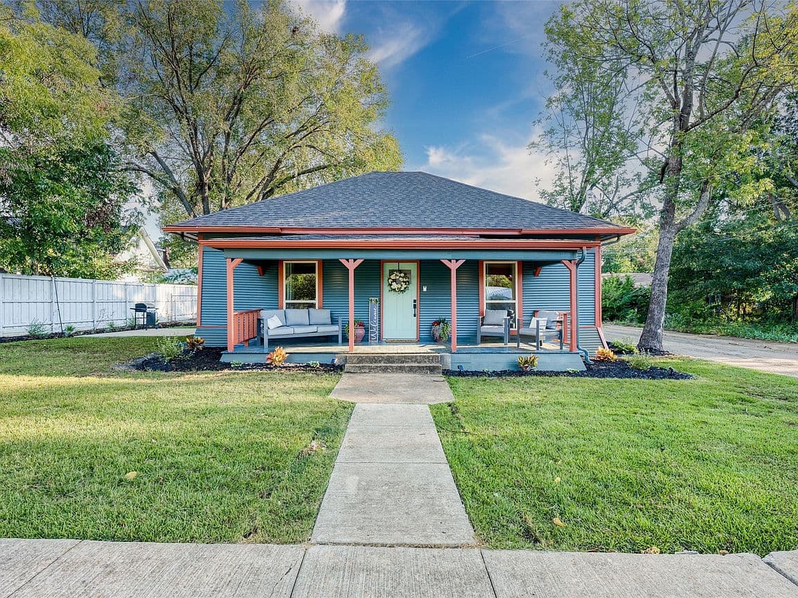 Primary listing photo