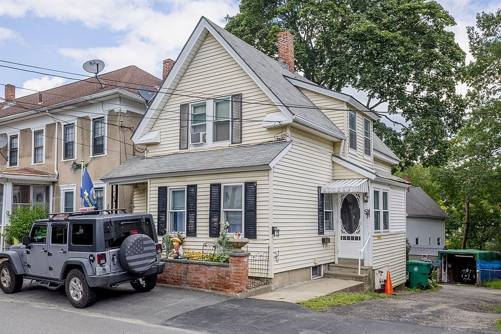 Primary listing photo