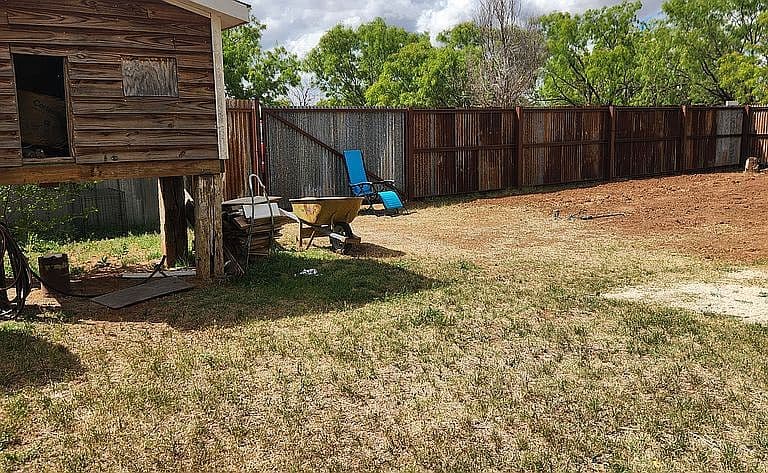 Listing photo 5