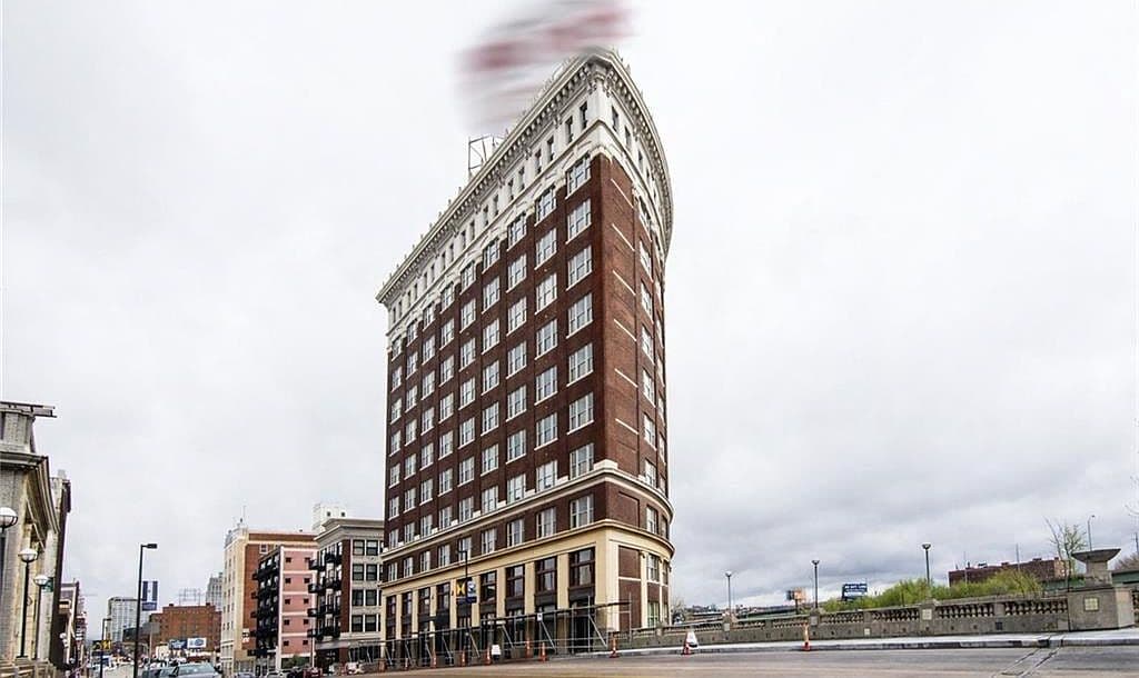 Primary listing photo