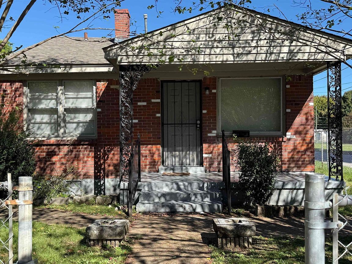 Primary listing photo