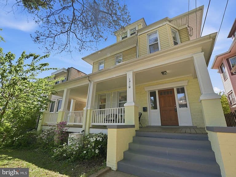 Listing photo 5
