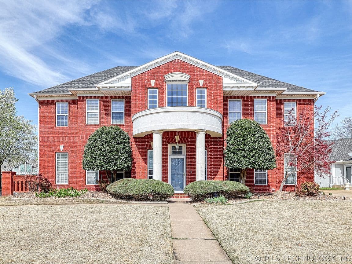 Primary listing photo