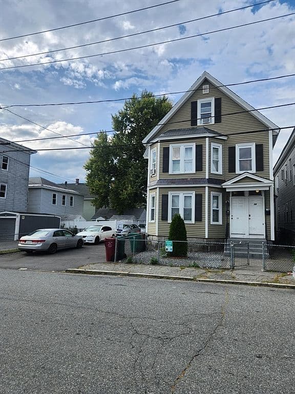 Primary listing photo