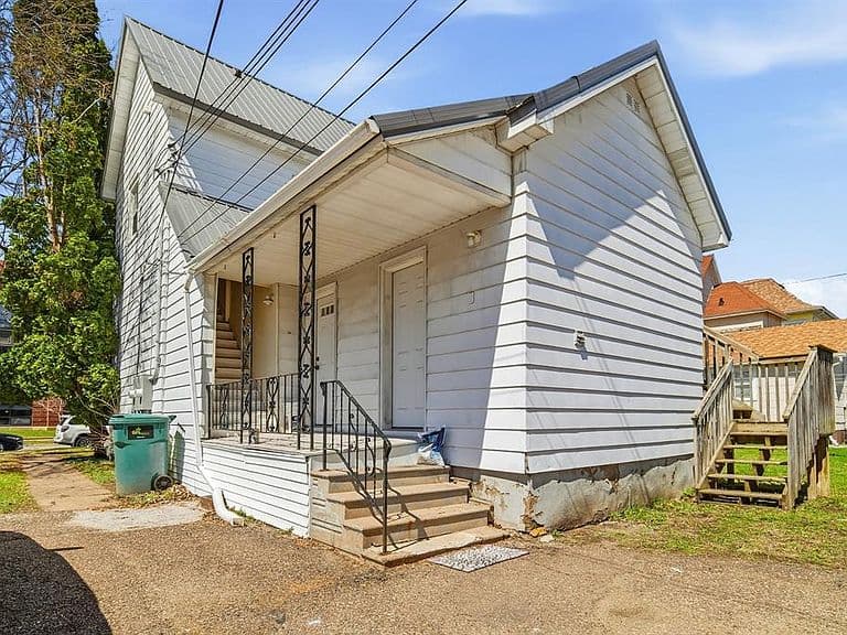 Listing photo 5