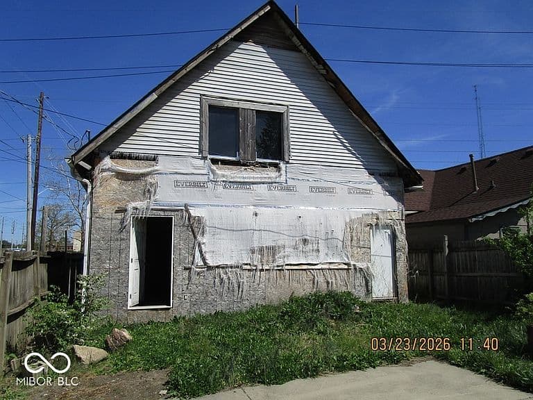 Listing photo 5