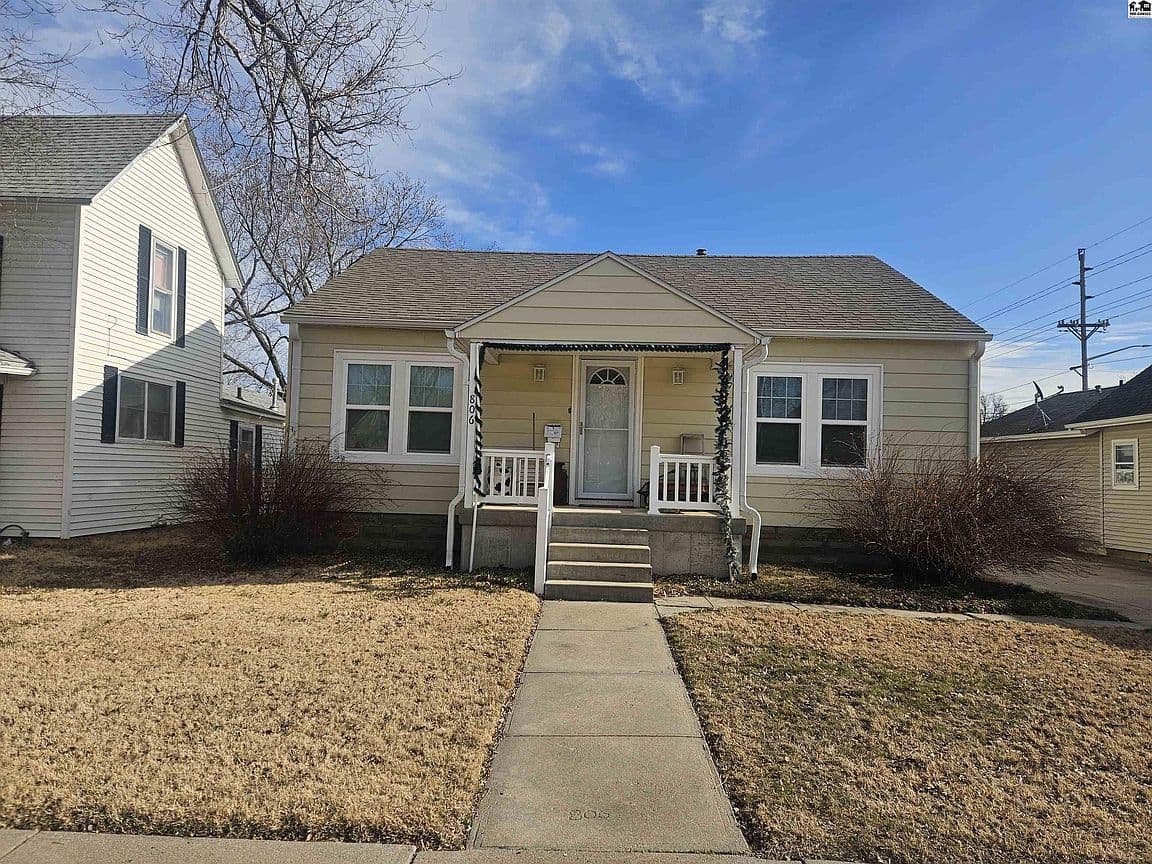 Primary listing photo