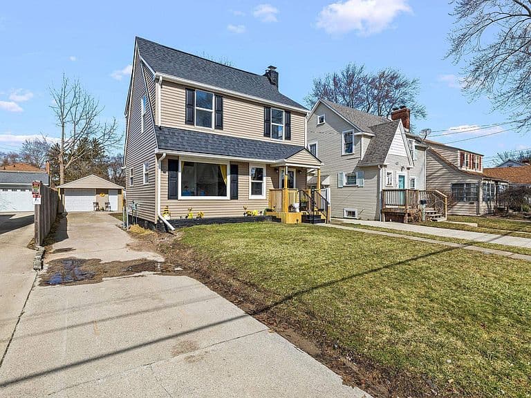 Listing photo 4