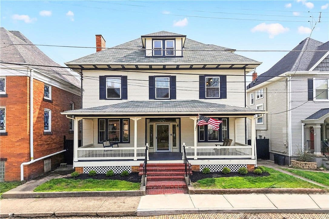 Primary listing photo