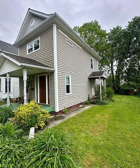 Listing photo 3