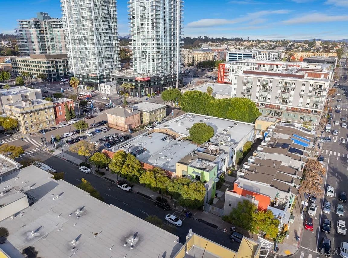 Primary listing photo