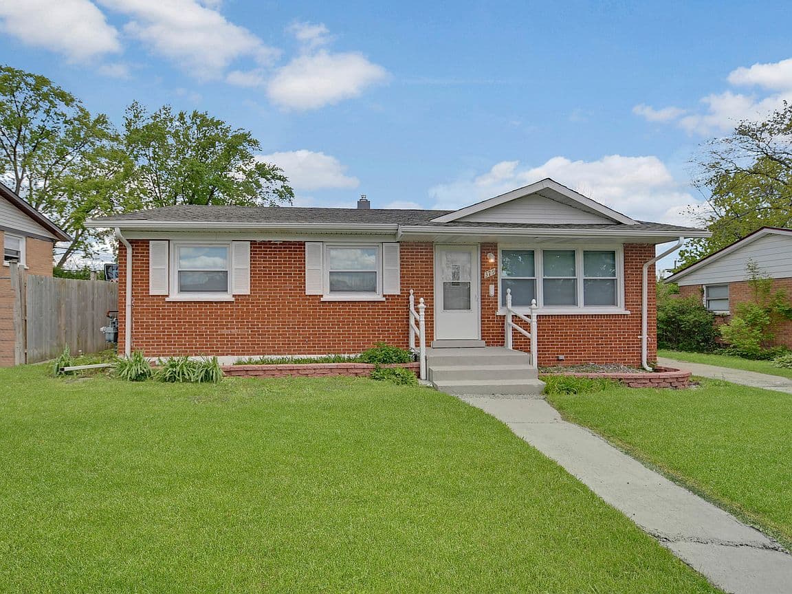 Primary listing photo