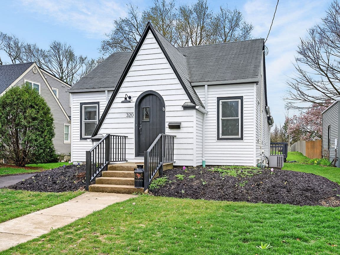 Primary listing photo