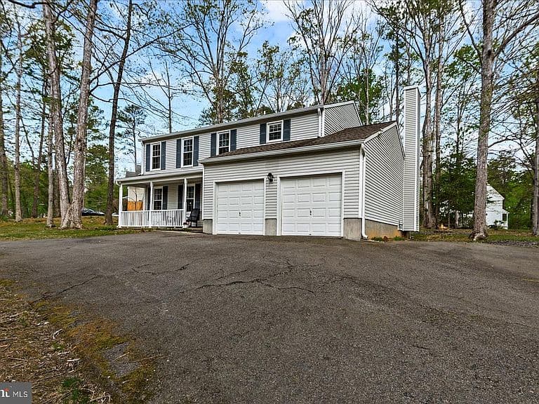 Listing photo 4