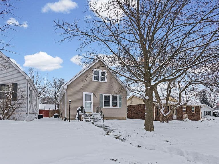 Listing photo 5