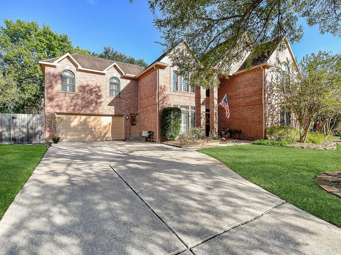 Primary listing photo