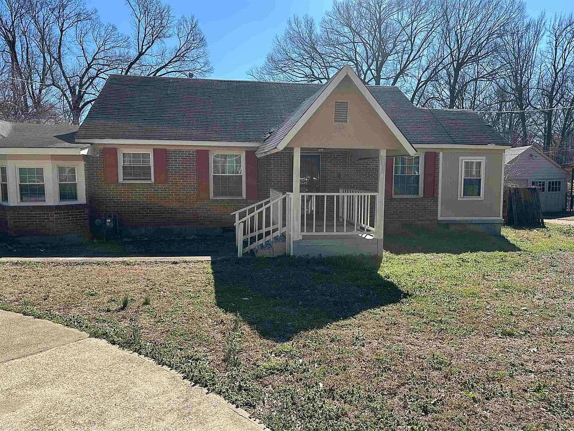 Primary listing photo
