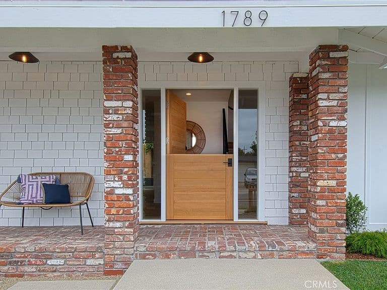 Listing photo 3