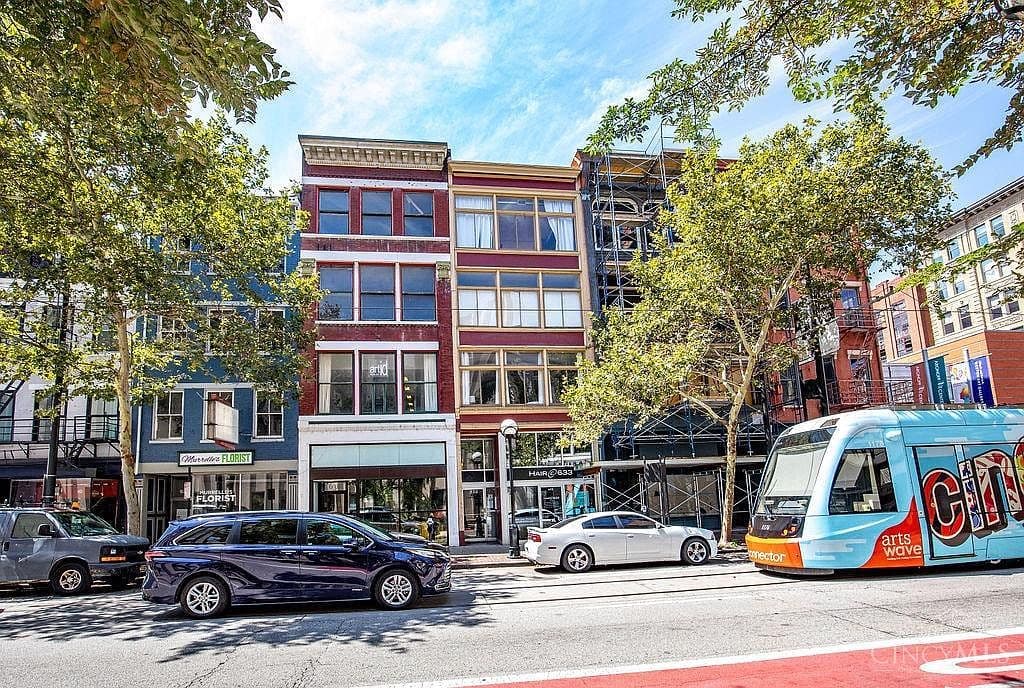 Primary listing photo