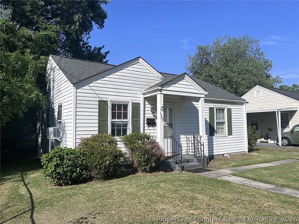 Primary listing photo