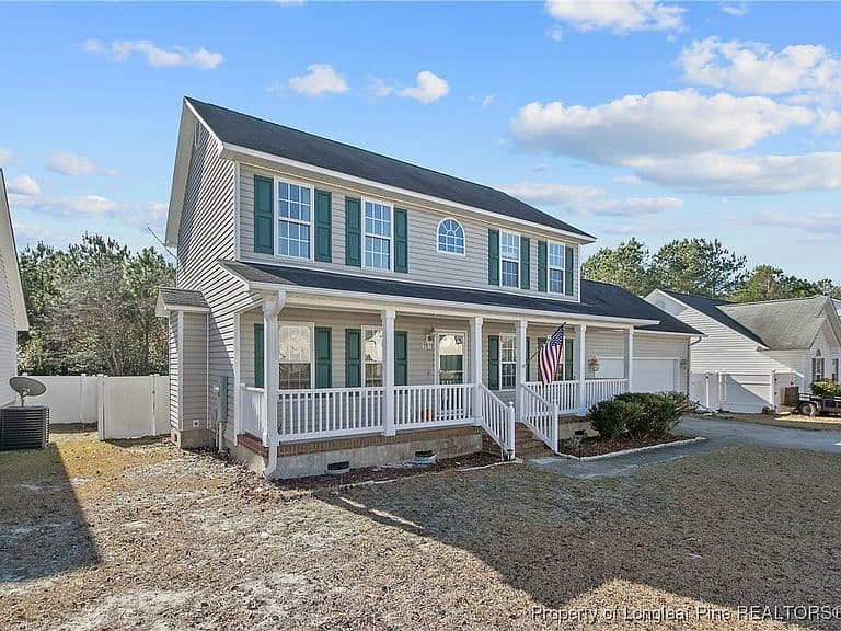 Listing photo 3