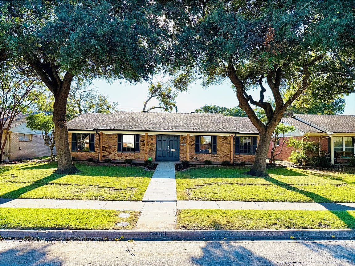 Primary listing photo