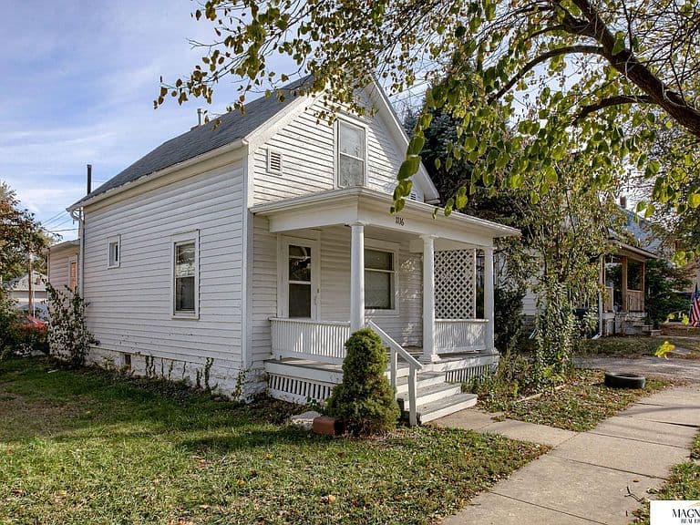 Listing photo 3