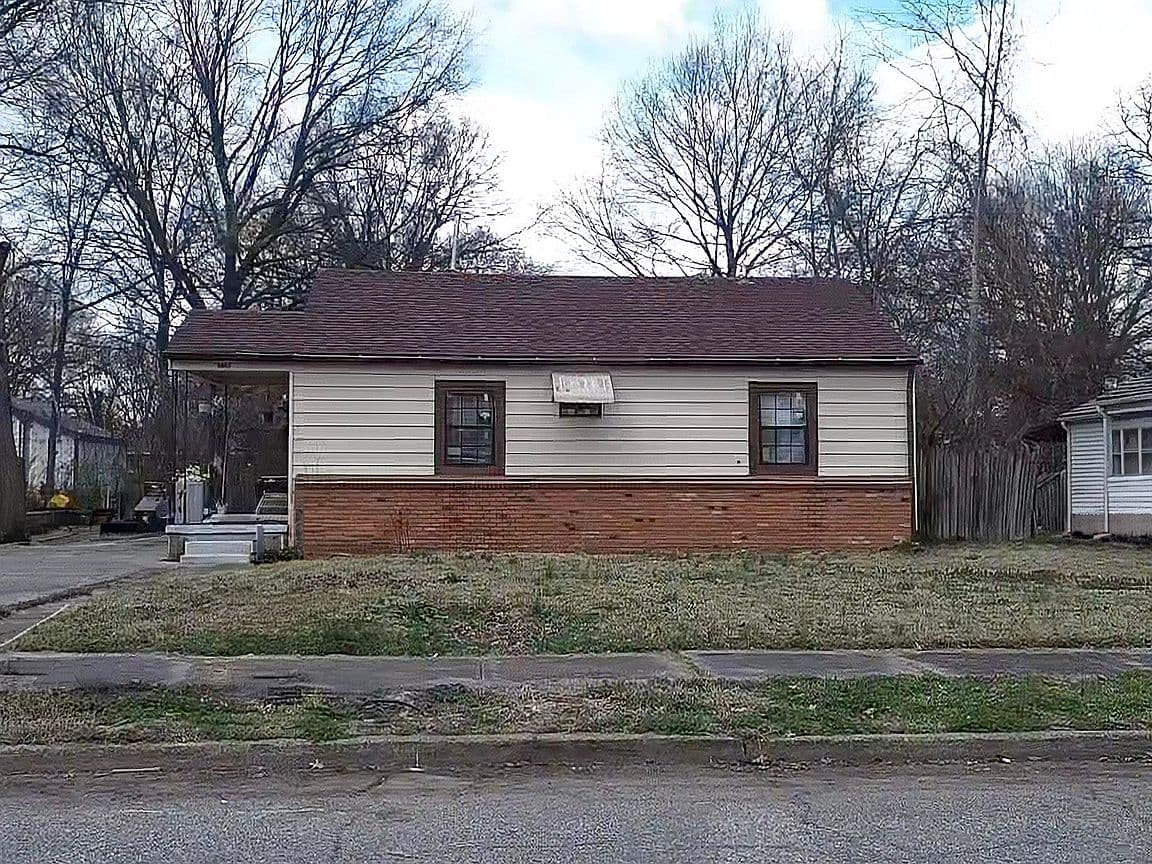 Primary listing photo