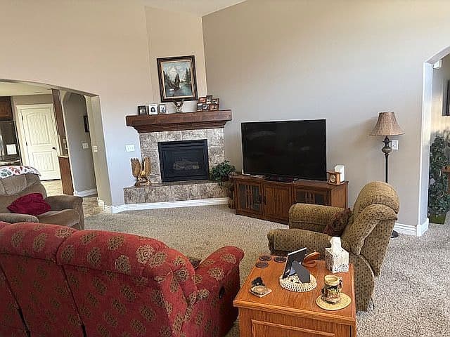 Listing photo 5