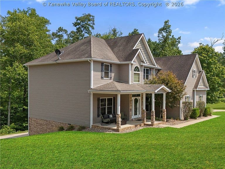 Listing photo 2