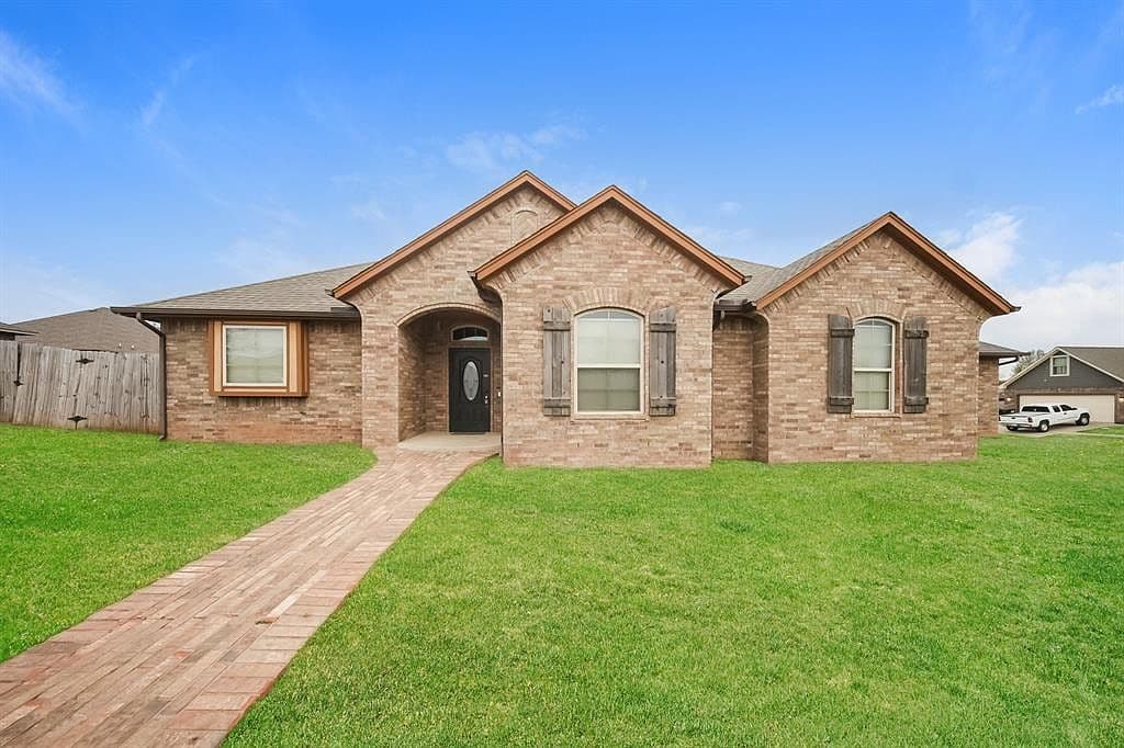 Primary listing photo