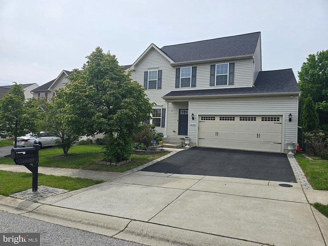 Primary listing photo
